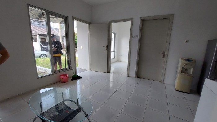 Rumah disewakan di cluster Roseville Deltamas Cikarang